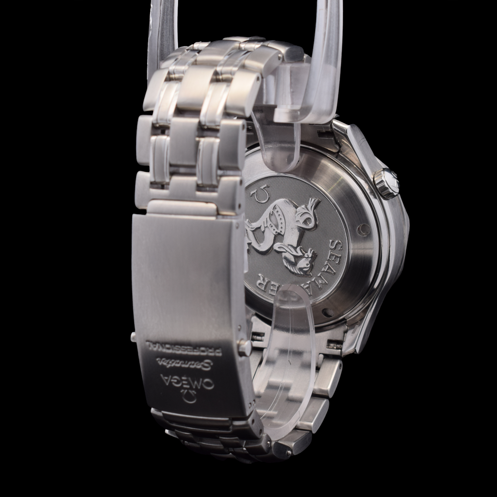 Omega Seamaster Diver 300M Chronograph | 41.5mm Blue Wave Dial | Ref. 2225.80 |