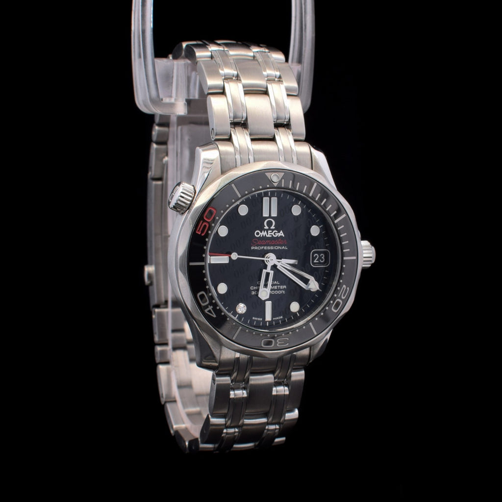 Omega Seamaster Diver 300M I James Bond 50th Anniversary I 212.30.36.20.51.001