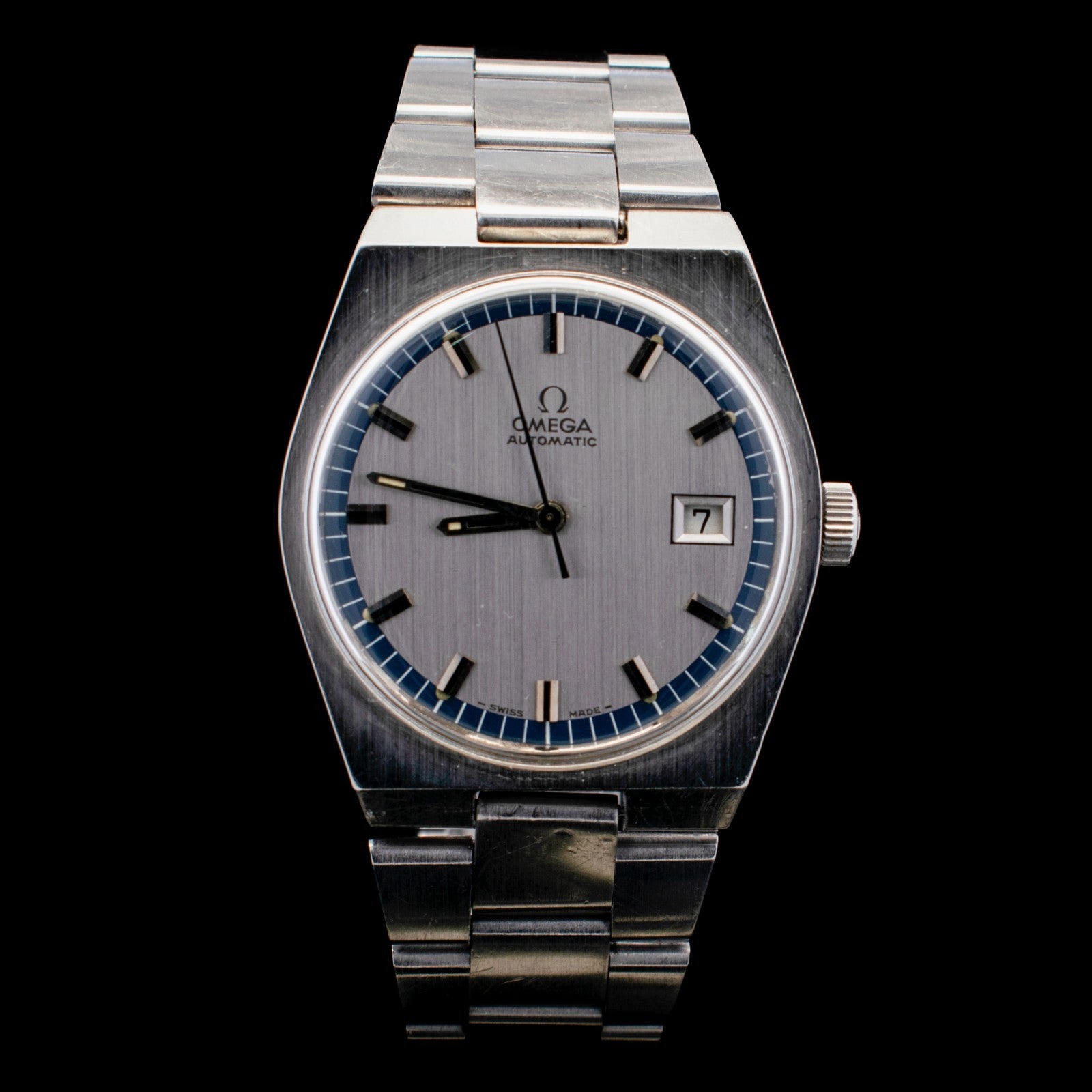 Omega Automatic Date | Silver Vertical Brushed Dial | Ref. 166.099