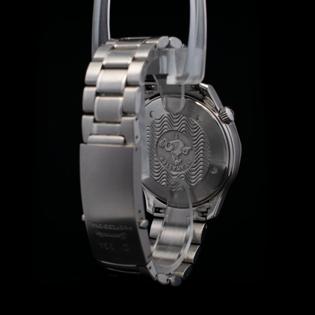 Omega Seamaster Diver 300 M | Quartz | Black Wave Dial | Ref. 2264.50