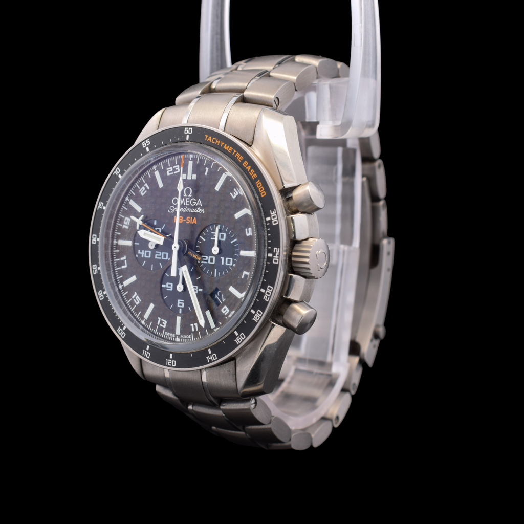 Omega Speedmaster HB-SIA Solar Impulse | Titanium Carbon-Fiber Dial
