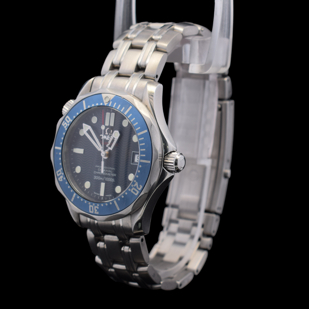 Omega Seamaster Professional Diver 300M “Bond” Midsize | Blue Wave Dial 2222.80