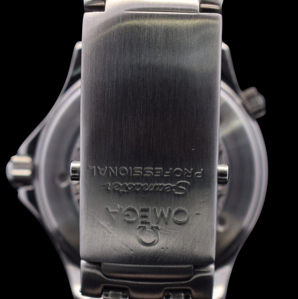 Omega Seamaster Professional 300M | 41mm | "James Bond" | Blue Dial I 2531.80