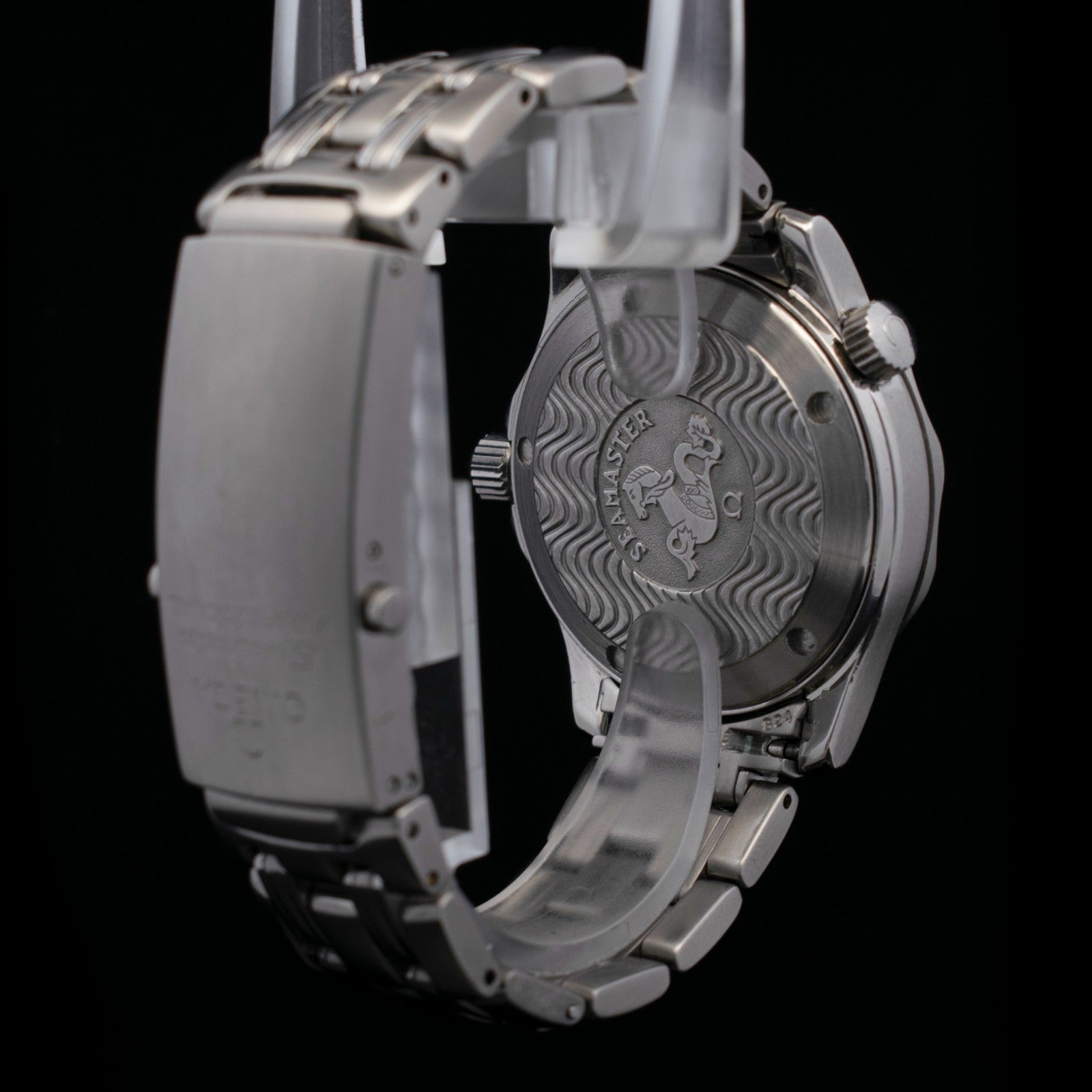 Omega Seamaster Quartz – Model 2561.80