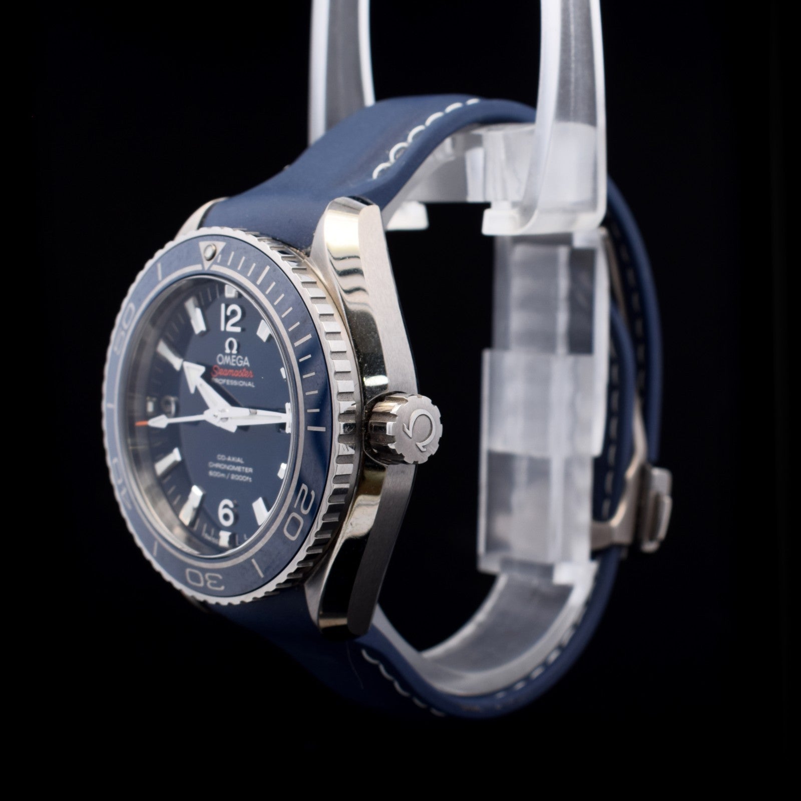 Omega Seamaster Planet Ocean 600M 37.5 mm | Blue Dial & Rubber Strap |Titanium
