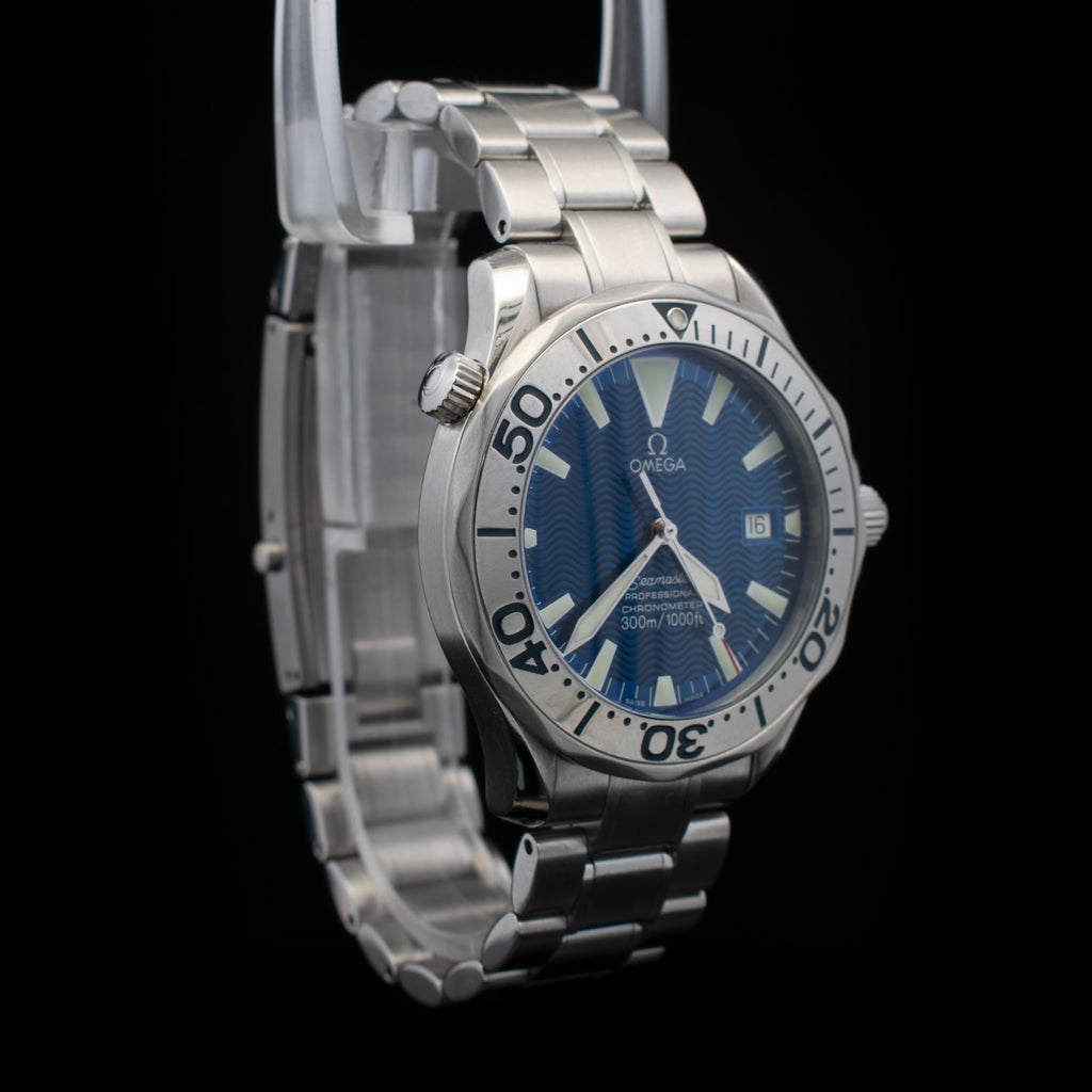 Omega Seamaster Professional 300M “Electric Blue” | Wave Dial | Ref. 2255.80 I