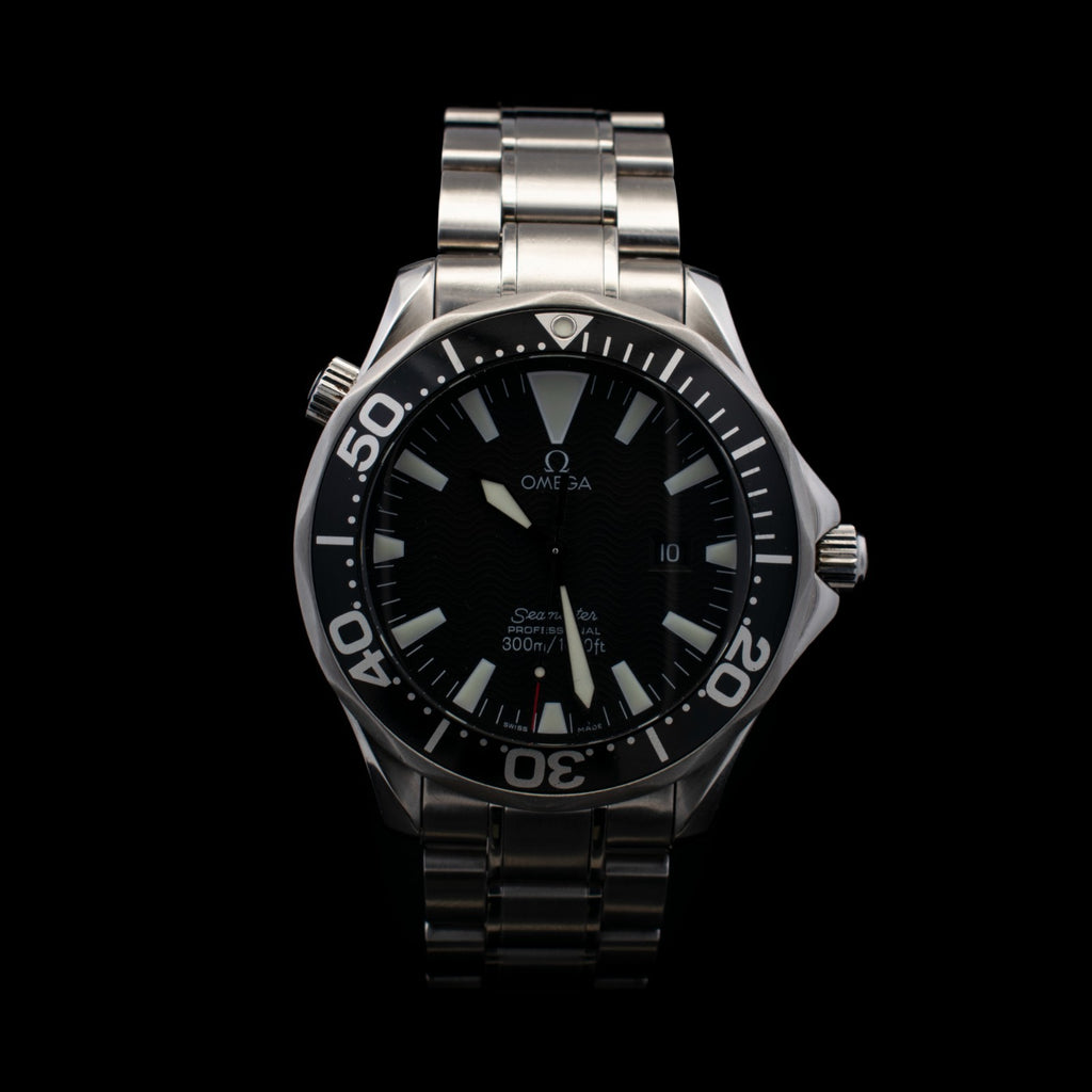 Omega Seamaster Diver 300 M | Quartz | Black Wave Dial | Ref. 2264.50