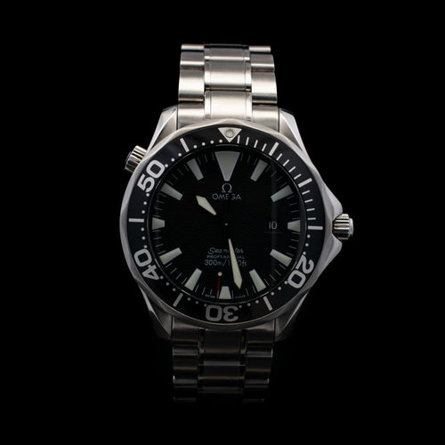 Omega Seamaster Diver 300 M | Quartz | Black Wave Dial | Ref. 2264.50