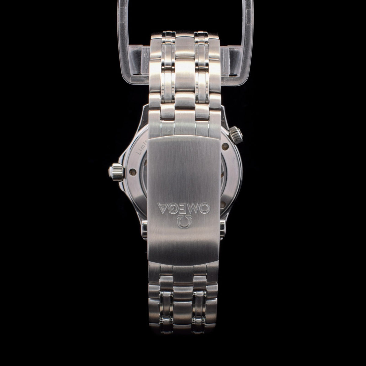 Omega Seamaster Diver 300M I James Bond 50th Anniversary I 212.30.36.20.51.001