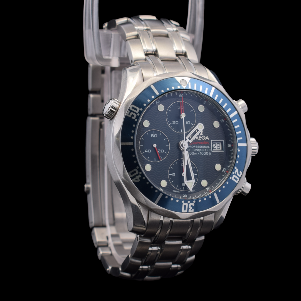 Omega Seamaster Diver 300M Chronograph | 41.5mm Blue Wave Dial | Ref. 2225.80 |